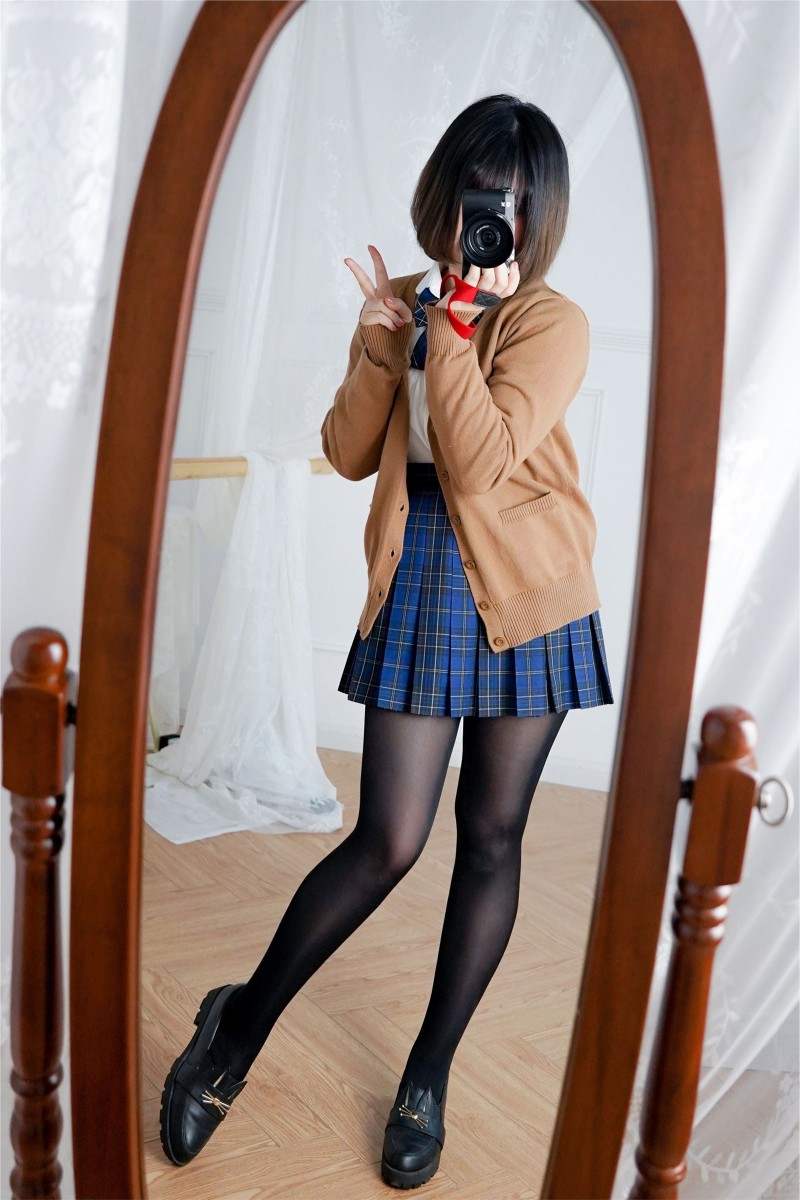No.056 – 彼女の制服 Vol.02-写真坊