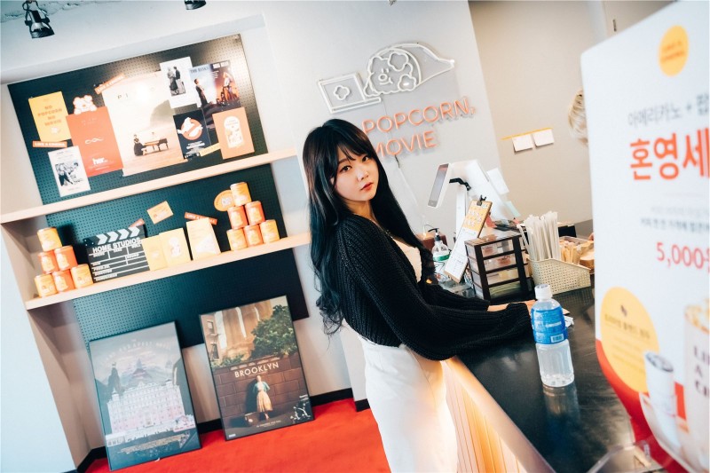 NO.073 Loozy – Zia  XXX in the theater S.Ver-写真坊